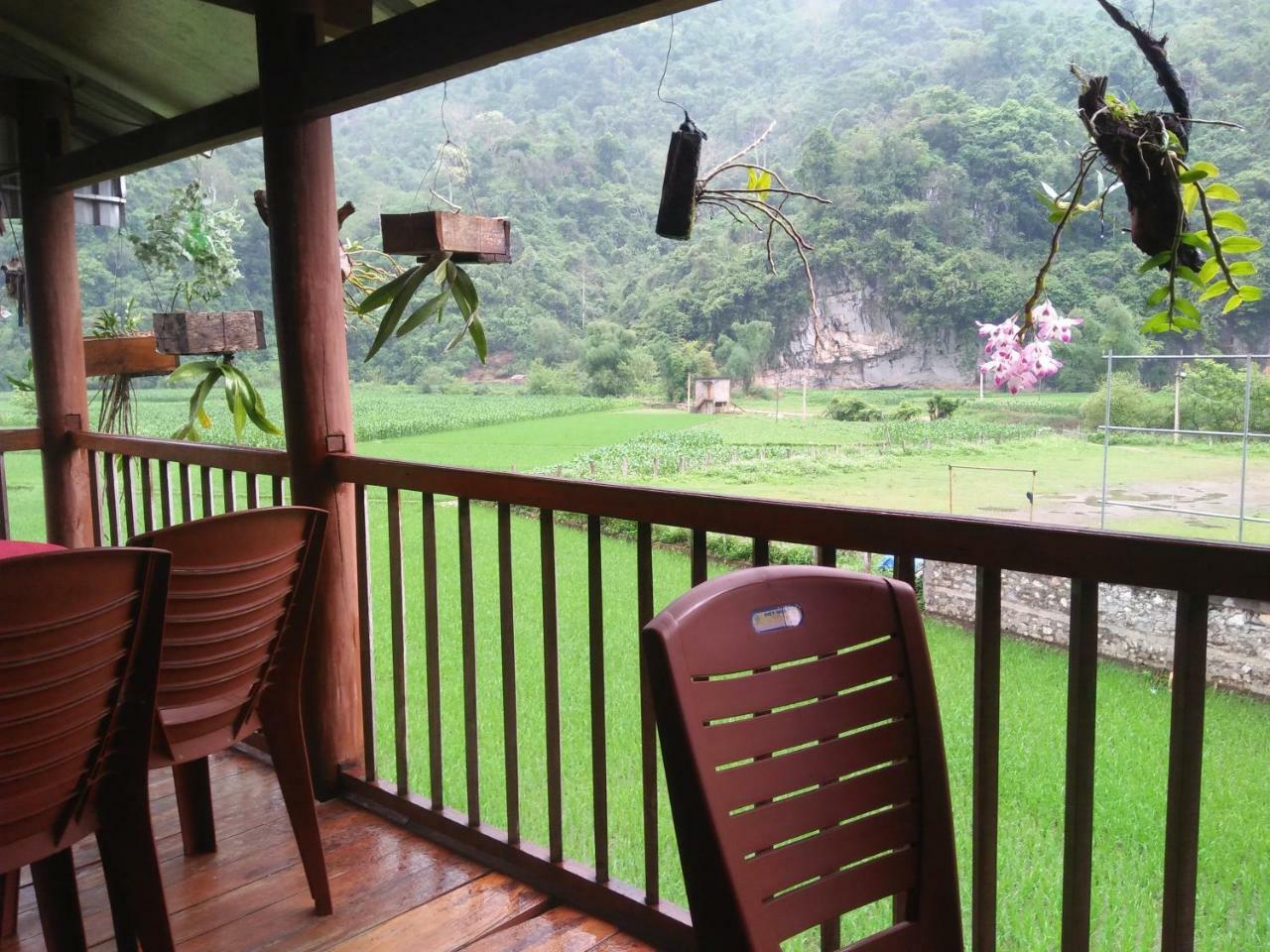 Tran Xuan Homestay Ba Be Eksteriør bilde